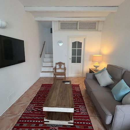 Вилла Old Town House With Terrace Марбелья Экстерьер фото